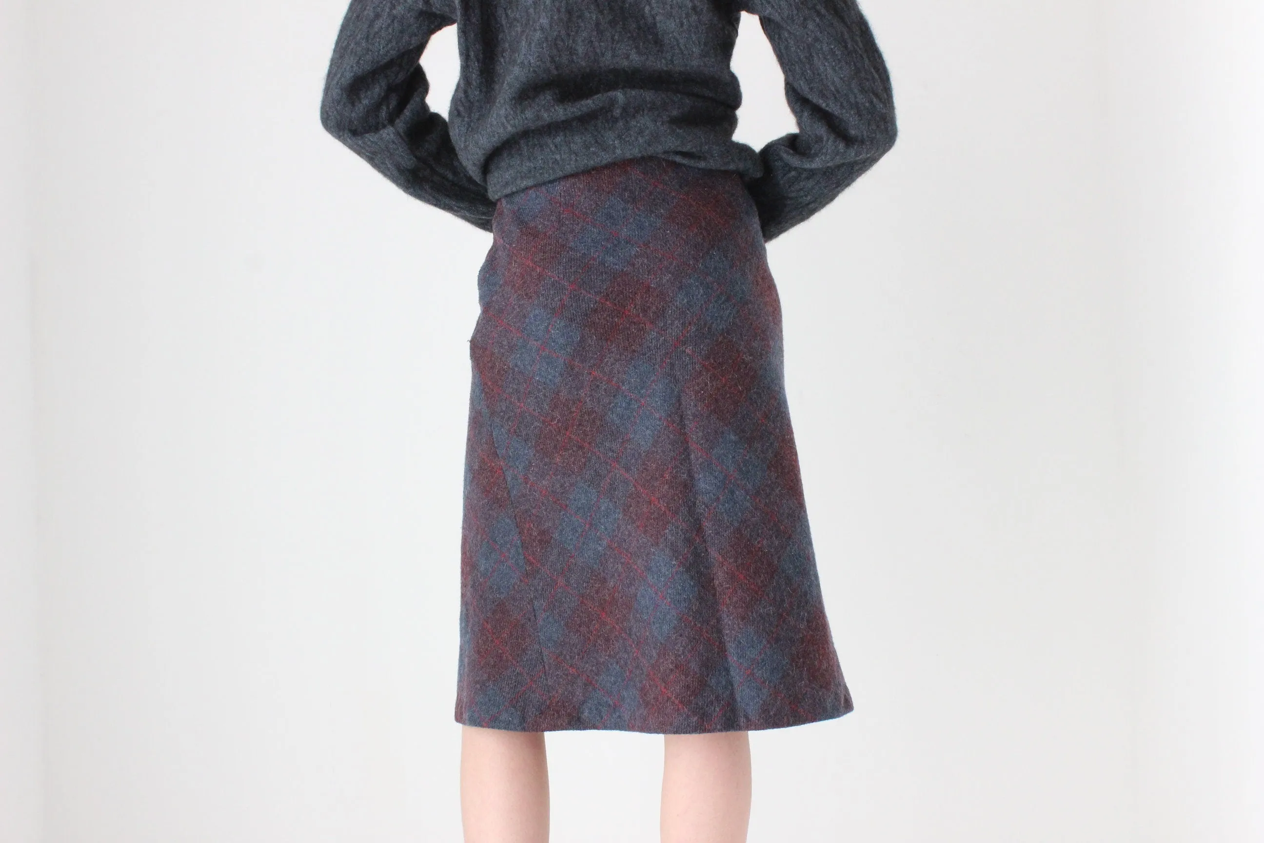 90s Subtle Tartan Wool & Mohair Knee Length Skirt