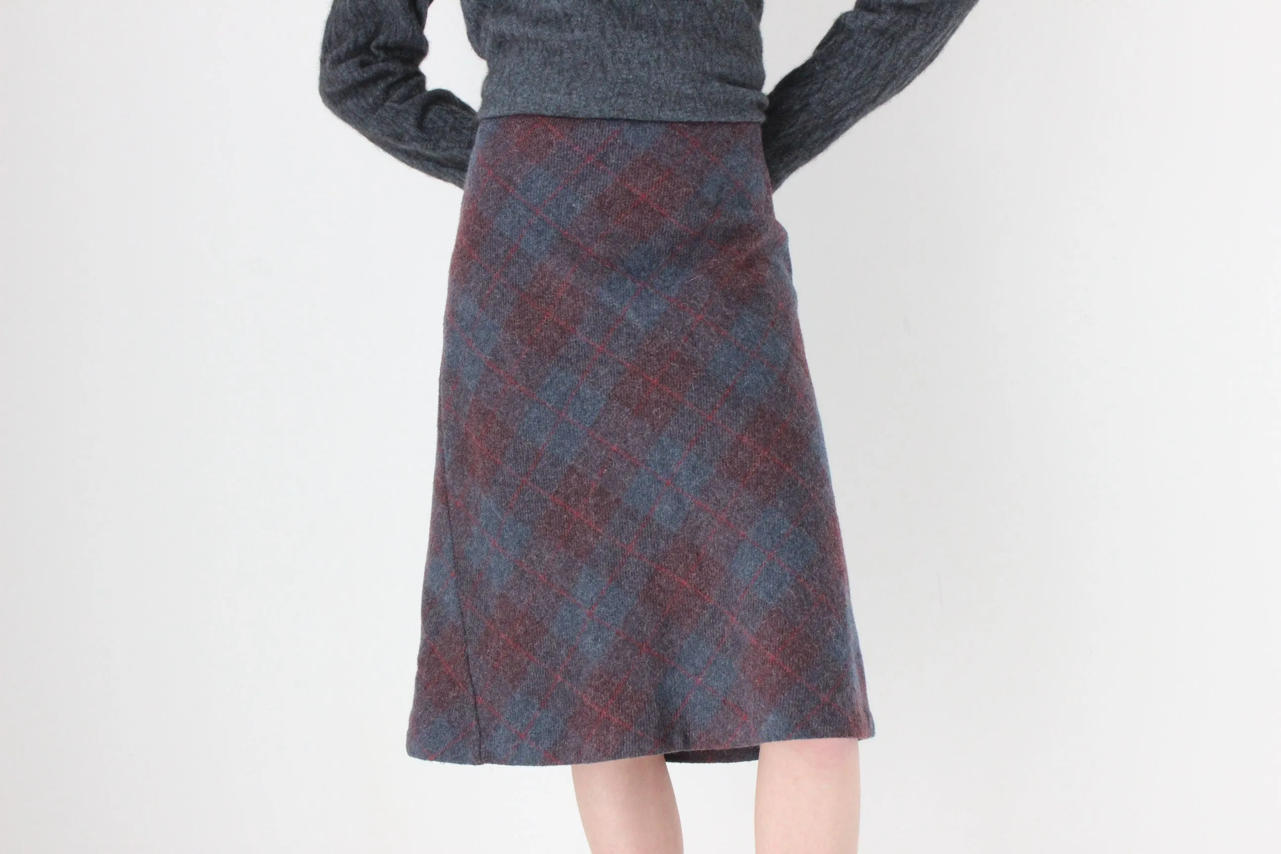 90s Subtle Tartan Wool & Mohair Knee Length Skirt