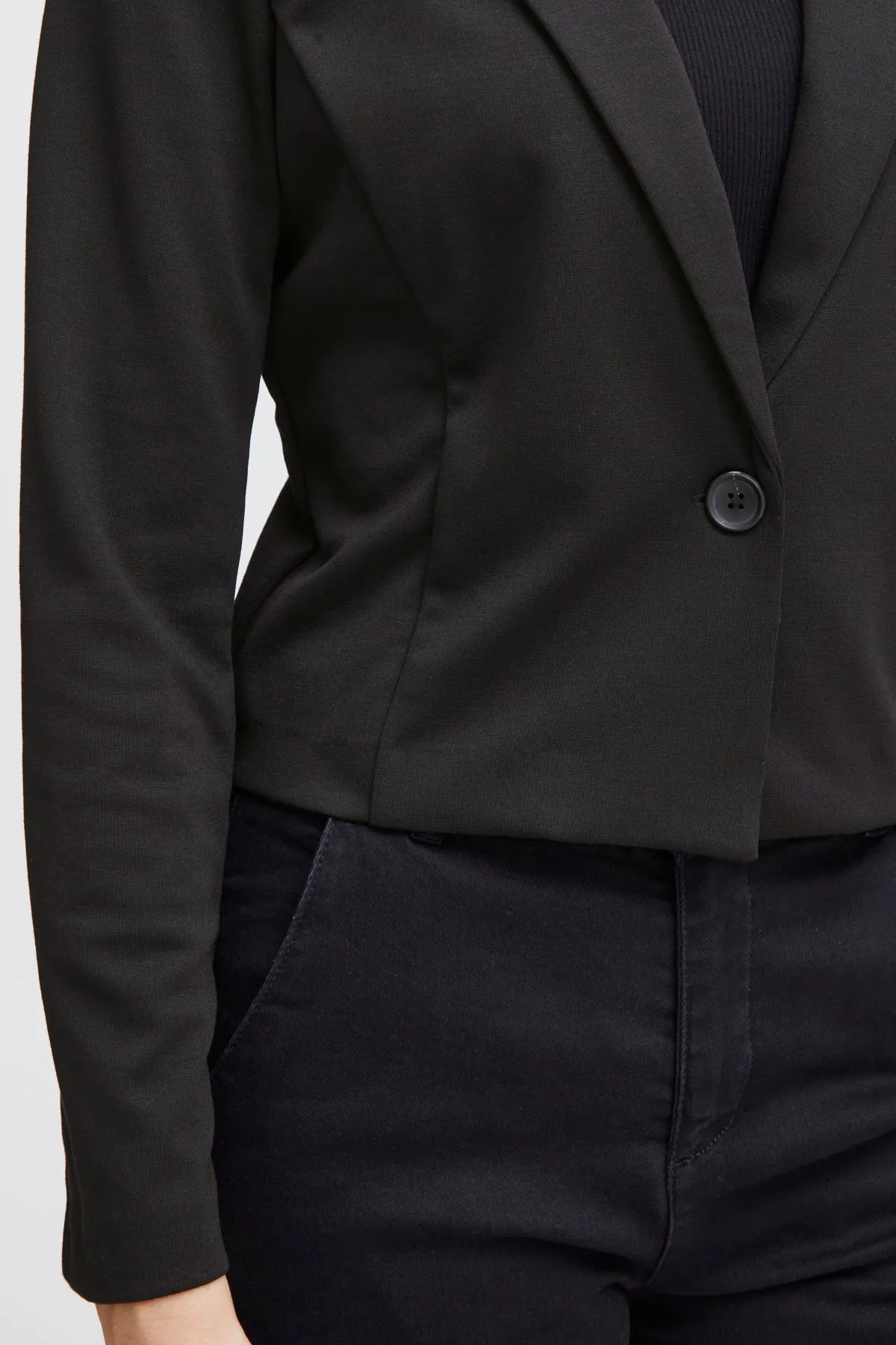 Cedilan Blazer